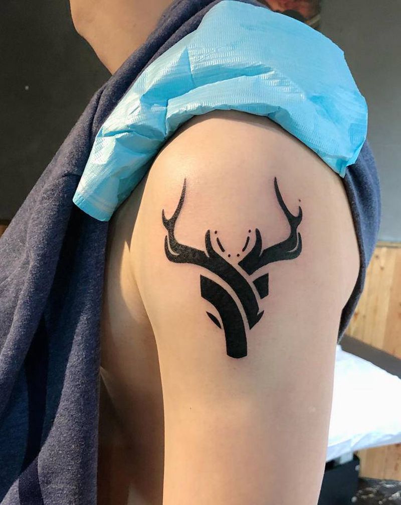 图腾鹿纹身图片_手臂腿部图腾纹身图案