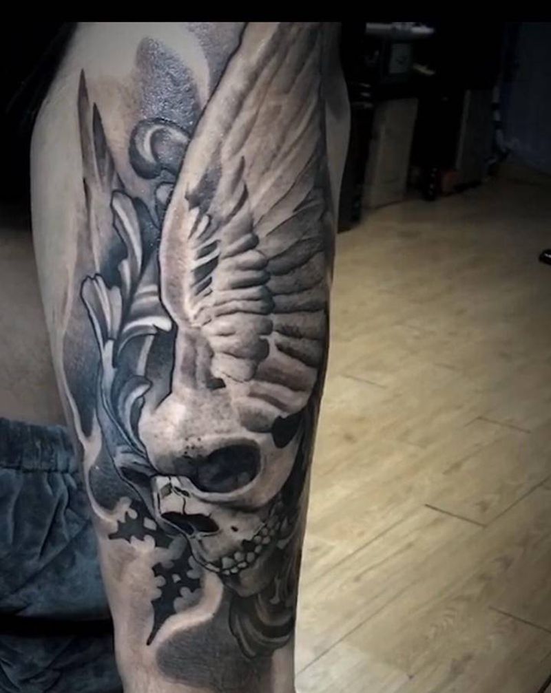 欧美纹身图片_腿部纹身图案