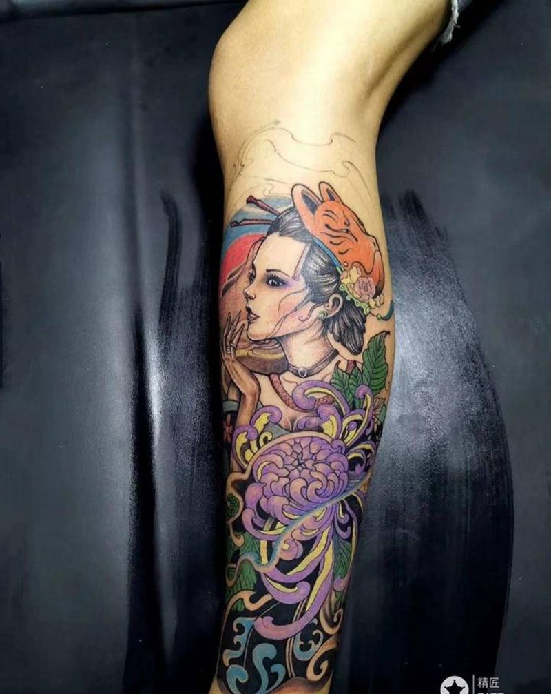 艺妓纹身图片_腿部纹身图案