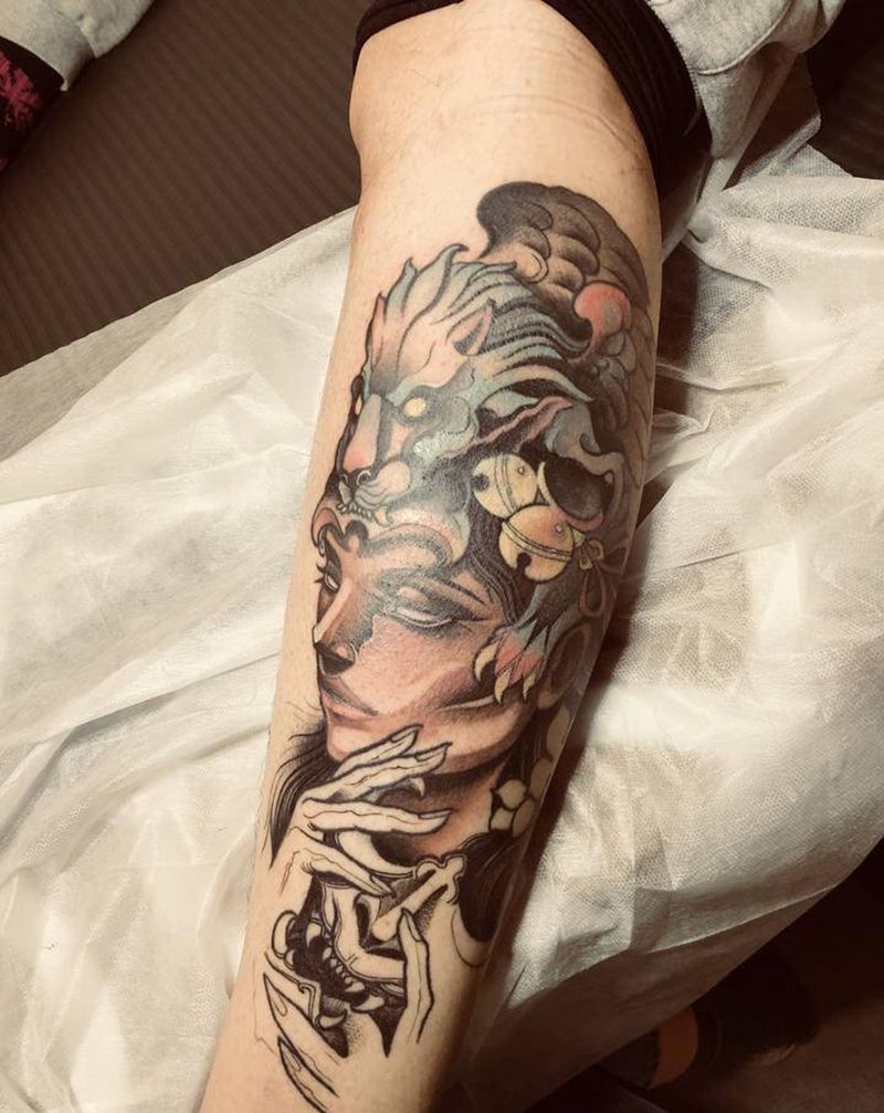 女郎纹身图片_腿部New School纹身图案