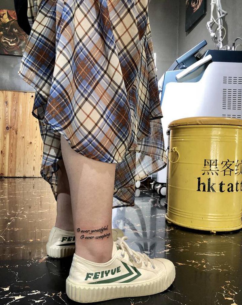 花体英文纹身图片_手臂腿部花体字纹身图案