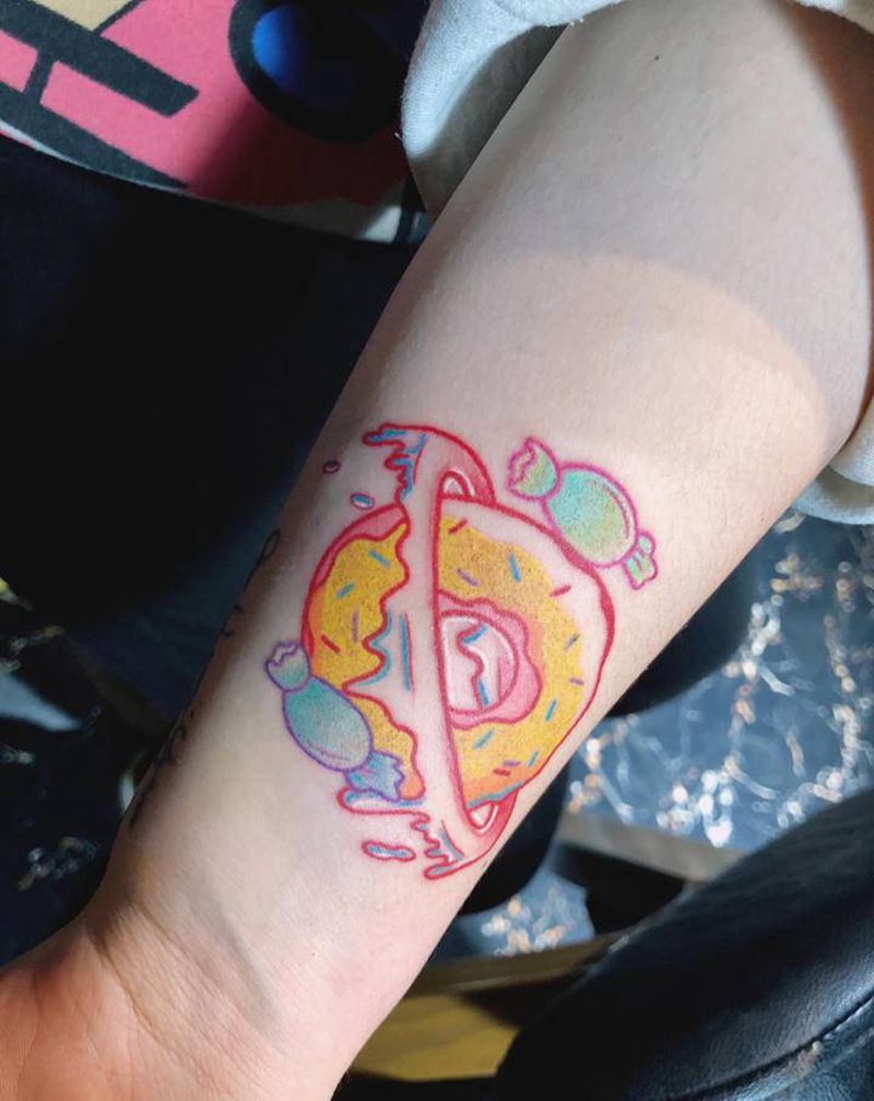 小清新甜甜圈纹身纹身图片_手臂腿部New School水彩纹身图案