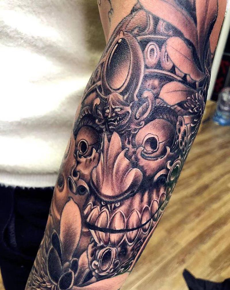 嘎巴拉纹身图片_手臂新传统纹身图案