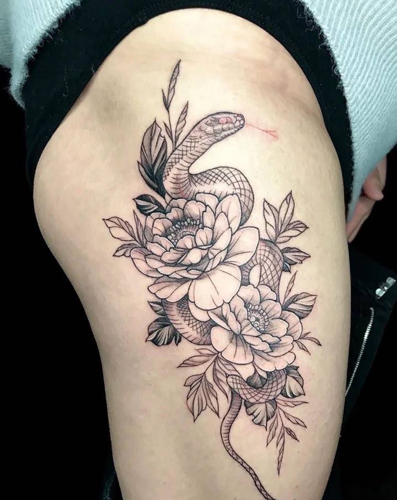 素花与蛇纹身图片_手臂纹身图案