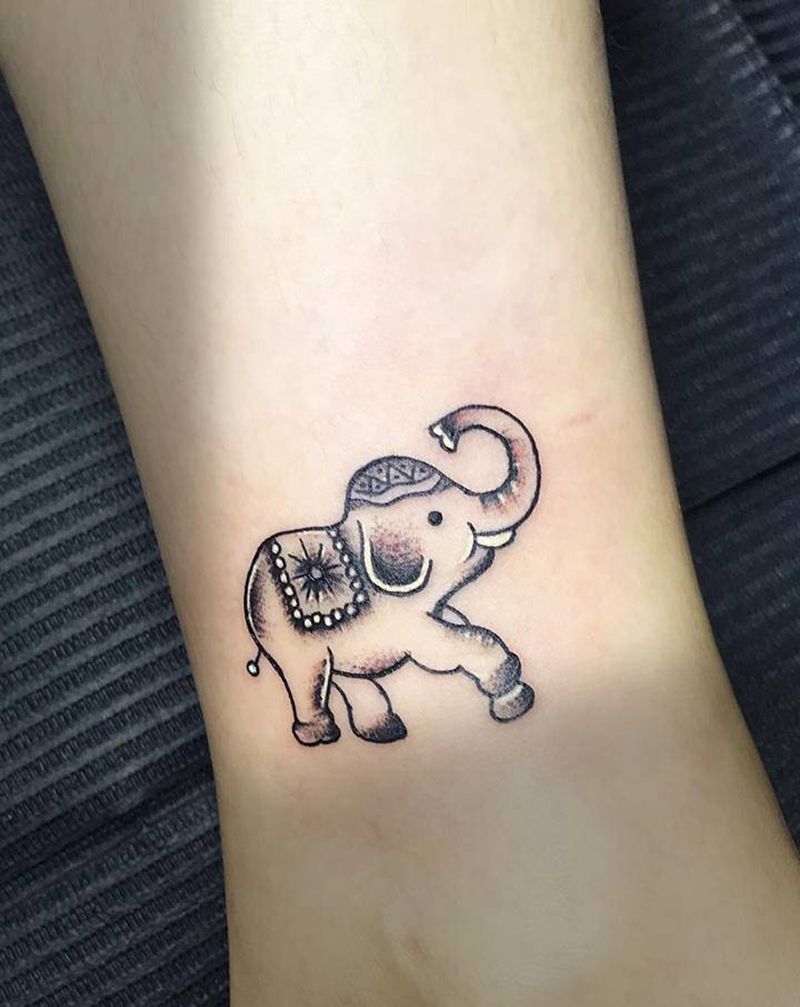 小象纹身图片_腿部纹身图案