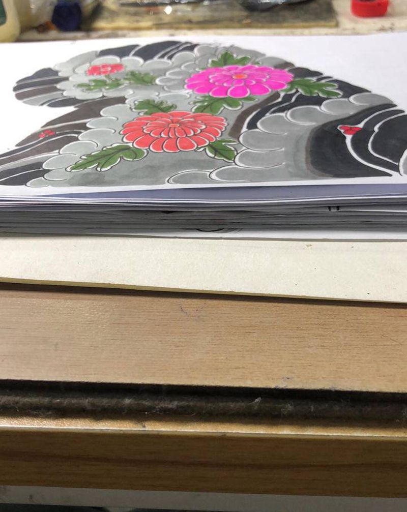 随笔纹身图片_手臂老传统纹身图案