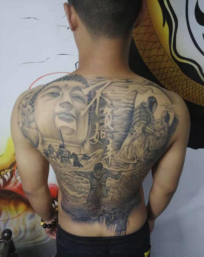 不负如来纹身图片_背部纹身图案