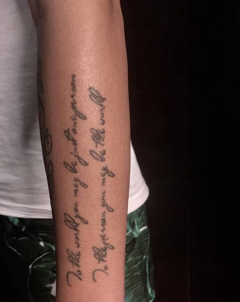 欧美人物纹身图片_手部欧美写实纹身图案