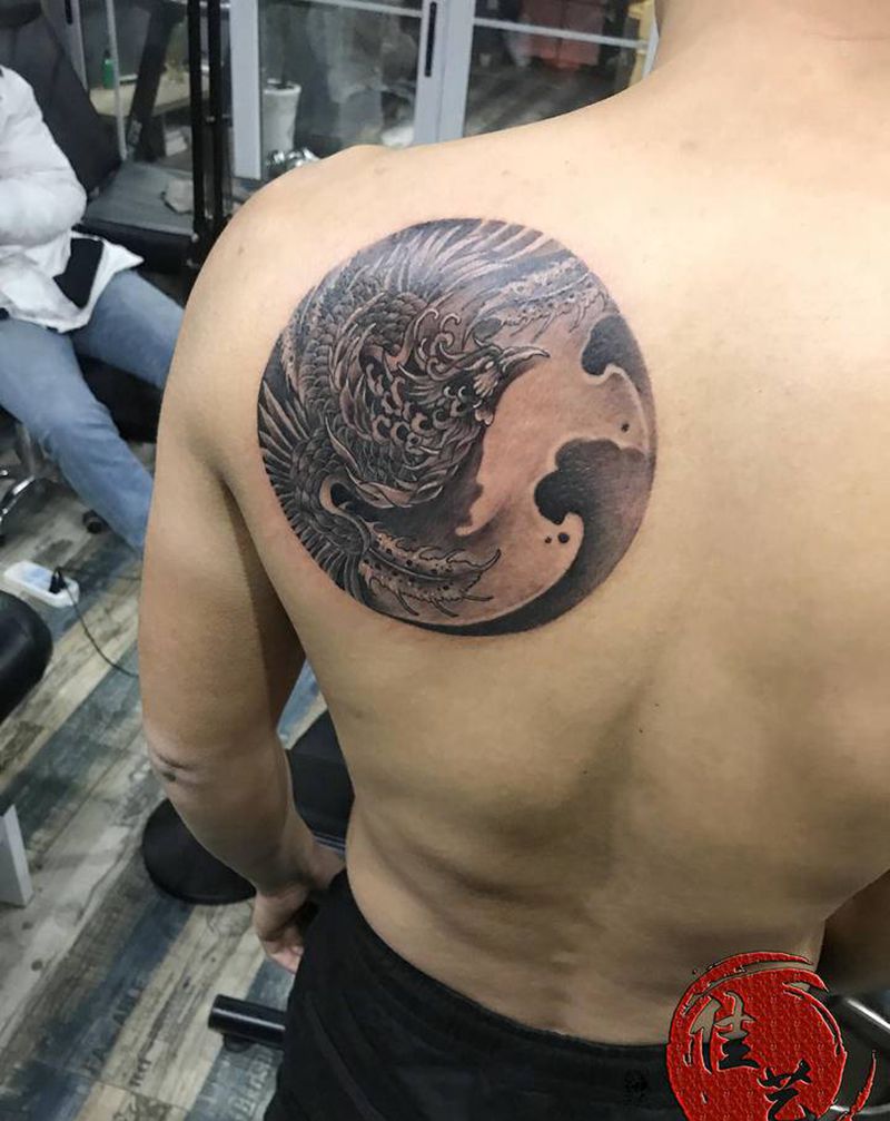 凤凰纹身图片_肩部新传统纹身图案