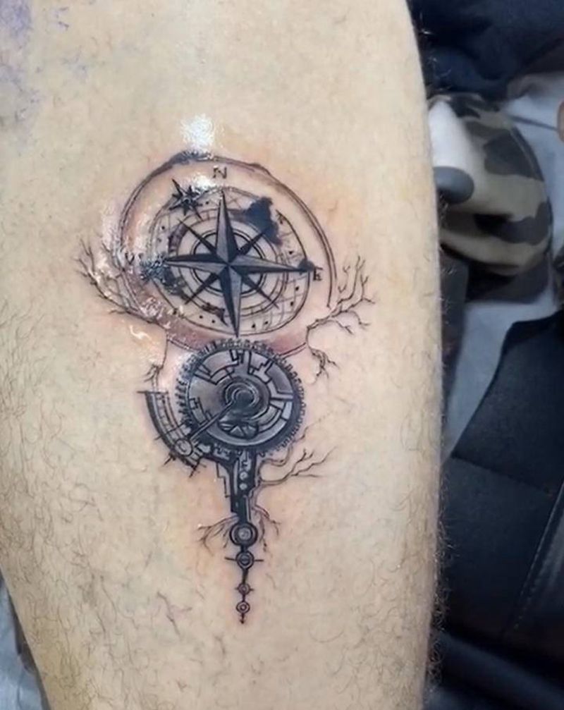 外国小哥自带图纹身图片_腿部纹身图案