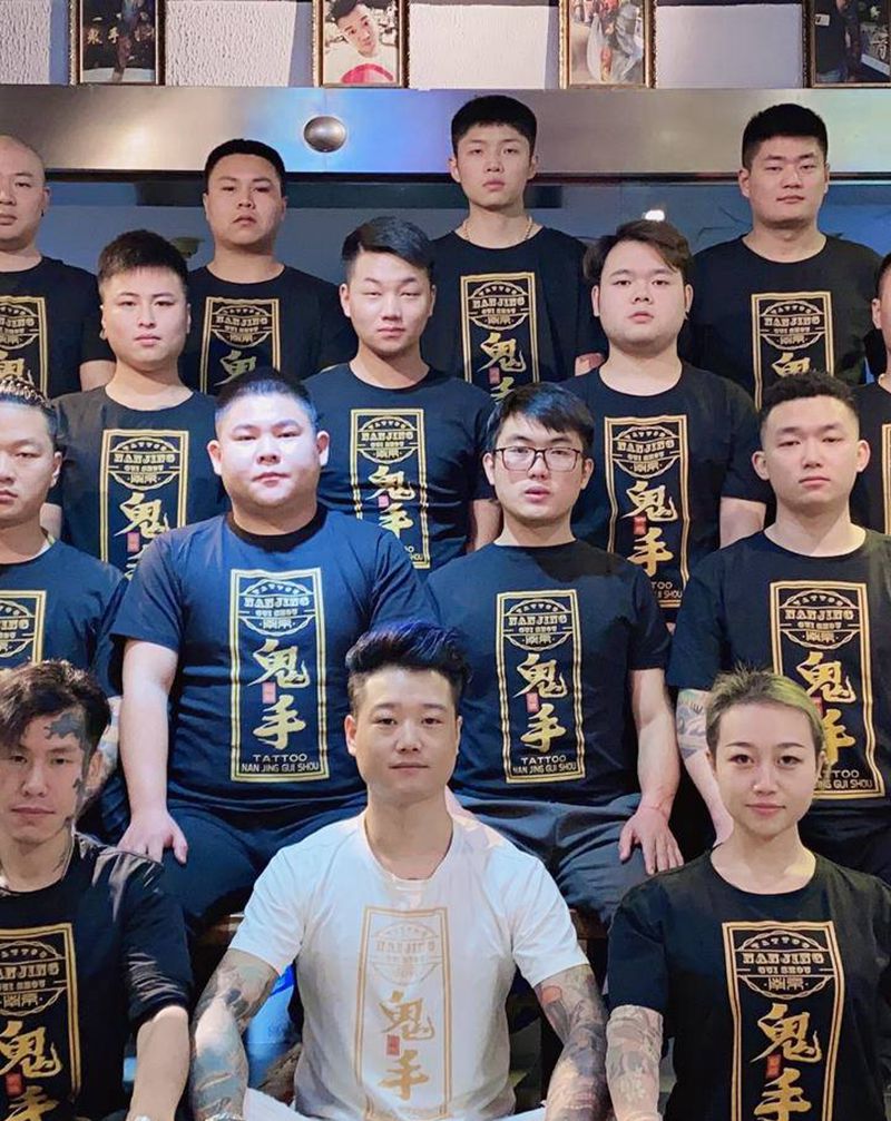 进修南京鬼手刺青纹身图片_背部老传统纹身图案