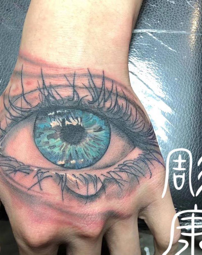 眼纹身图片_手部欧美写实纹身图案