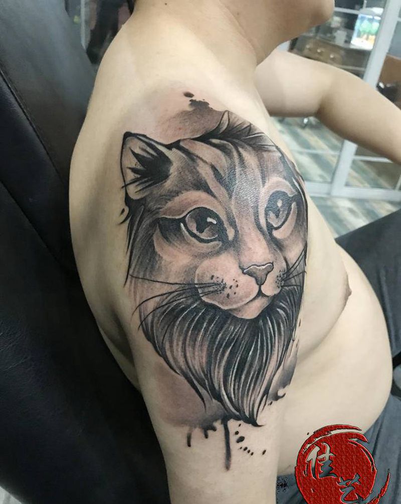 大猫纹身图片_手臂水墨New School纹身图案