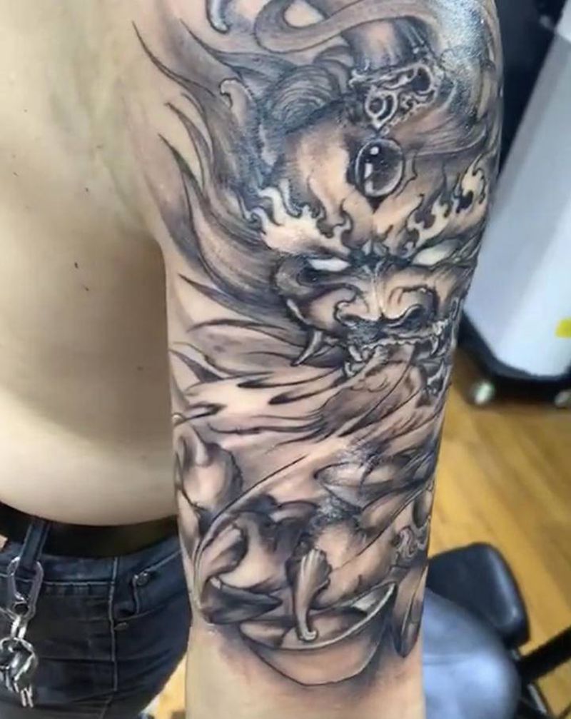 貔貅纹身图片_手臂新传统纹身图案