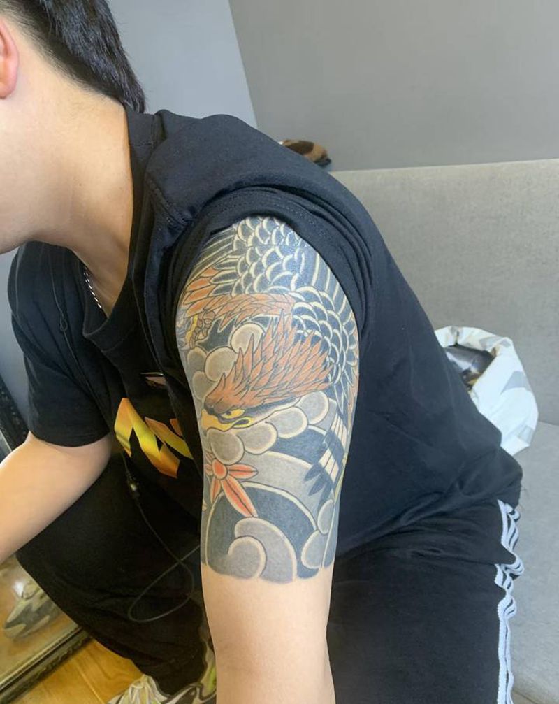 包大臂纹身图片_手臂老传统纹身图案