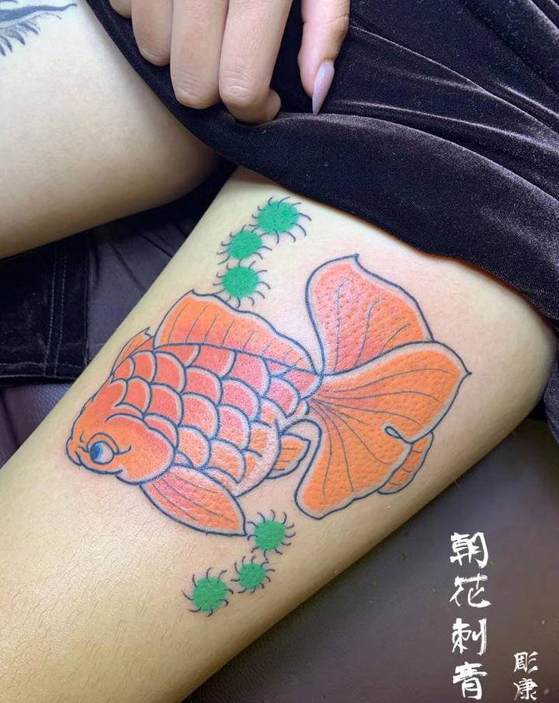 传统小图纹身图片_腿部老传统纹身图案