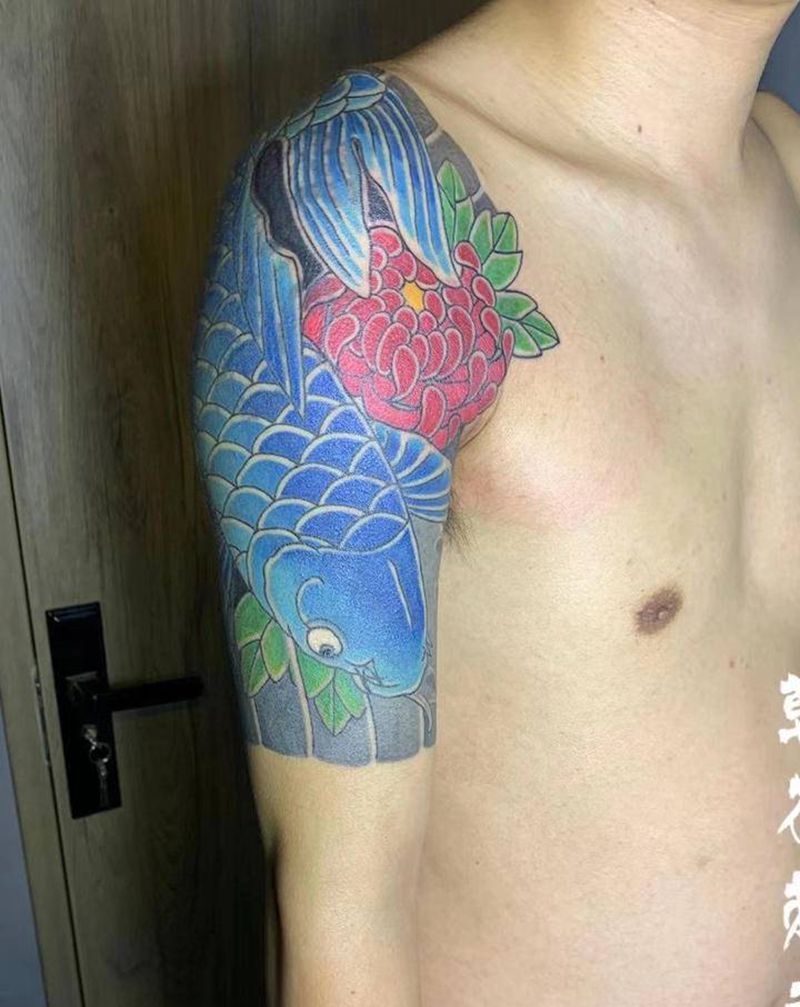 老传统遮盖纹身图片_手臂老传统纹身图案