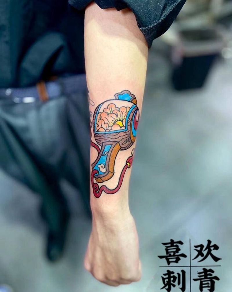 福锤纹身图片_手臂Old School老传统福锤纹身图案