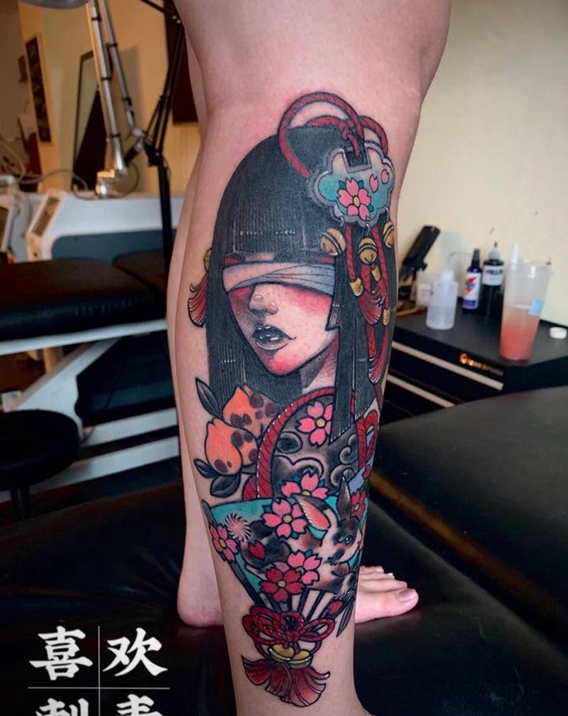 遮盖巨大文字纹身图片_腿部Old School兔子艺妓纹身图案