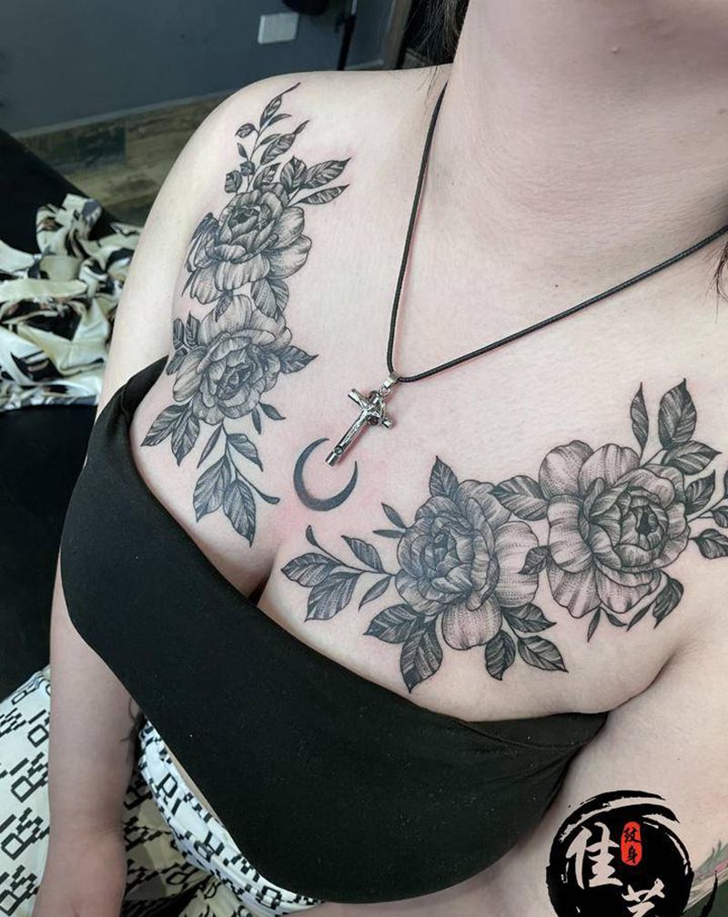 素花纹身图片_胸部点刺New School纹身图案