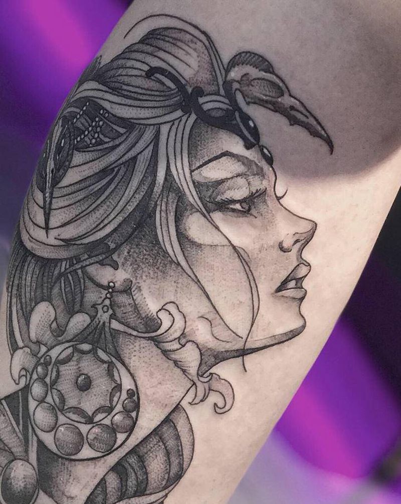 素女郎纹身图片_腿部欧美写实几何纹身图案