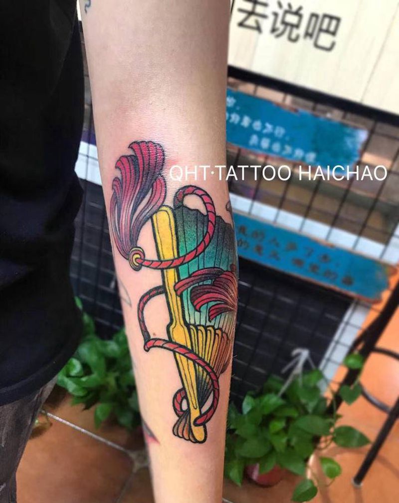 扇子纹身图片_新传统纹身图案