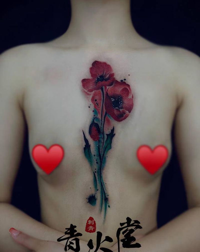 水彩罂粟花纹身图片_胸部水彩纹身图案