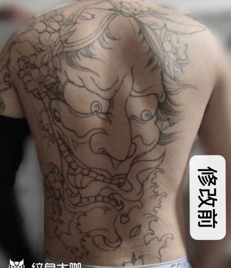 满背纹身图片_背部老传统纹身图案