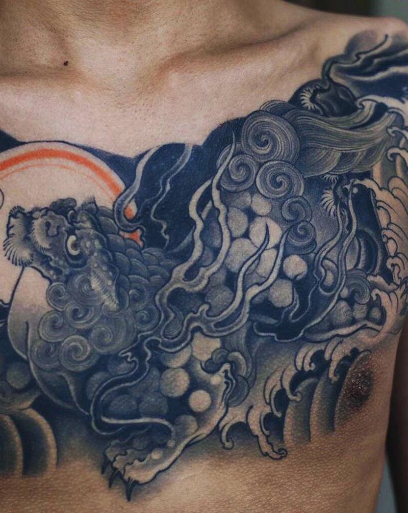 唐狮花胸纹身图片_胸部新传统纹身图案