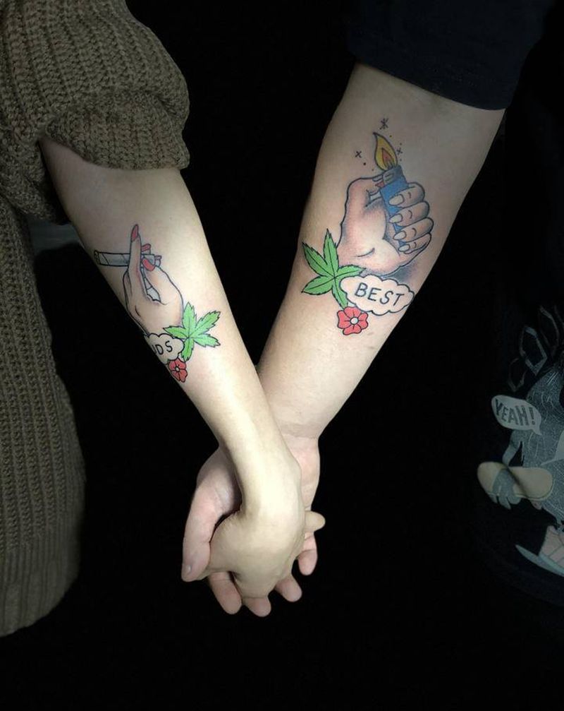 爱抽烟的情侣纹身图片_手臂New School纹身图案