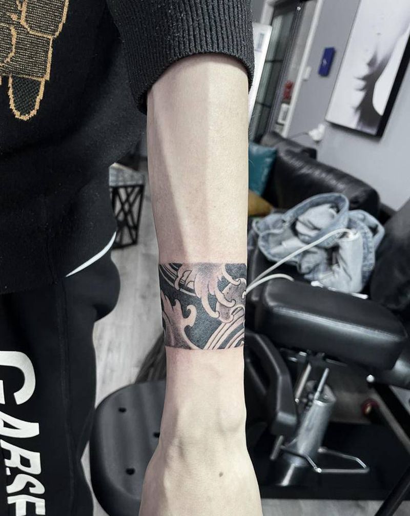 臂环纹身图片_手臂纹身图案