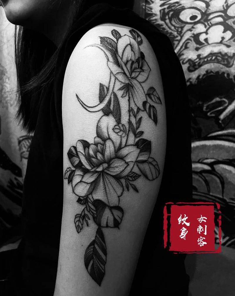 素花，点刺纹身图片_手臂点刺纹身图案