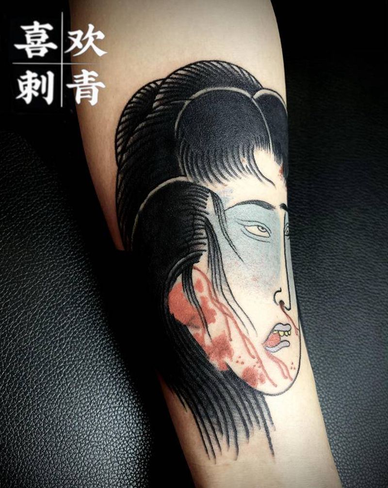 生首遮盖以前英文纹身图片_手臂老传统生首纹身图案