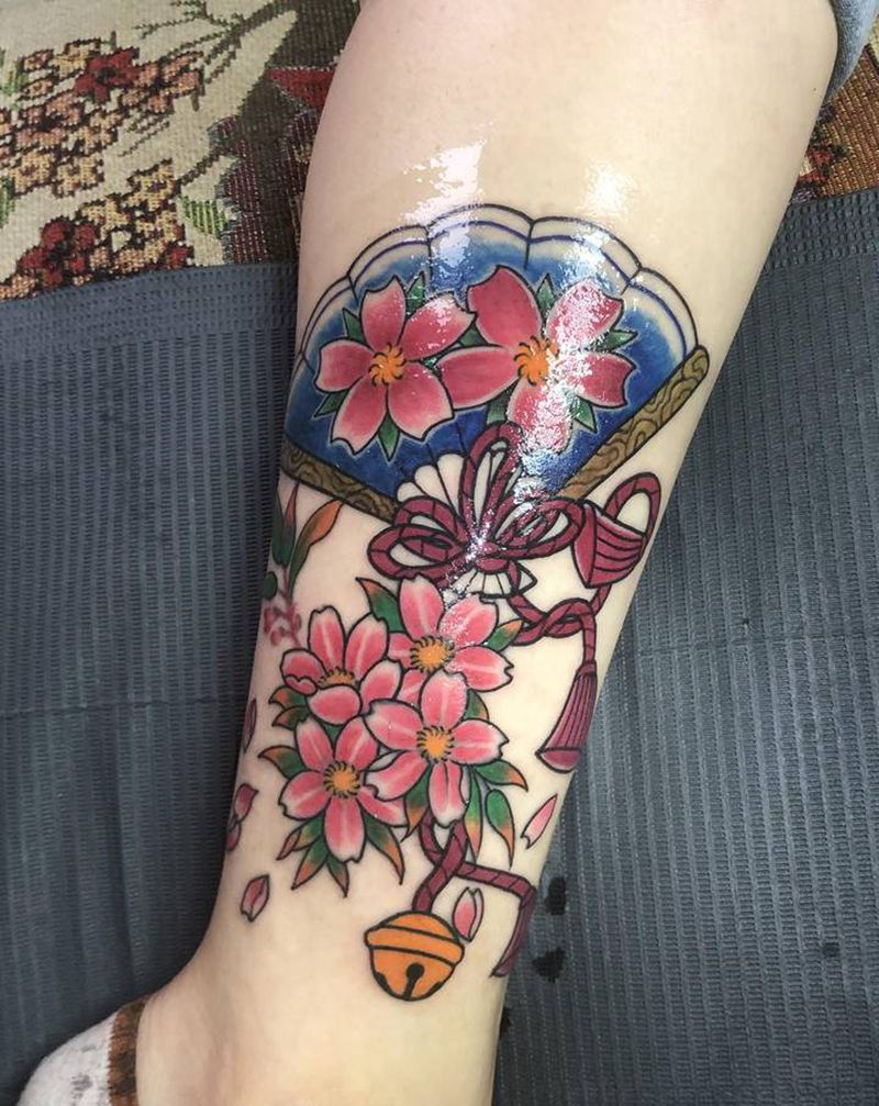 旧图修改添加纹身图片_腿部手臂新传统樱花小清新纹身图案