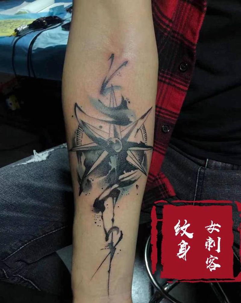 泼墨纹身图片_手臂纹身图案