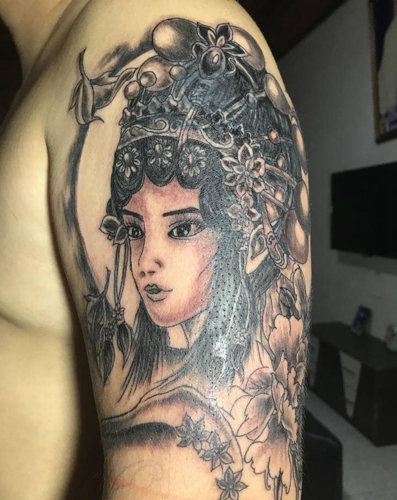 花旦纹身图片_手臂新传统纹身图案