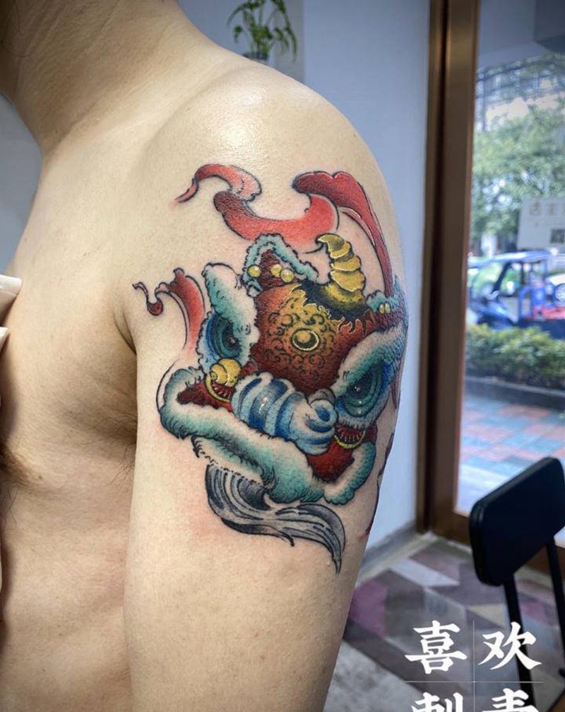 醒狮纹身图片_手臂新传统醒狮纹身图案