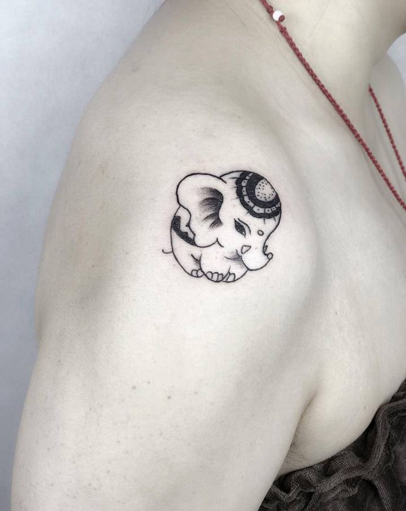 小象一枚纹身图片_手臂点刺纹身图案