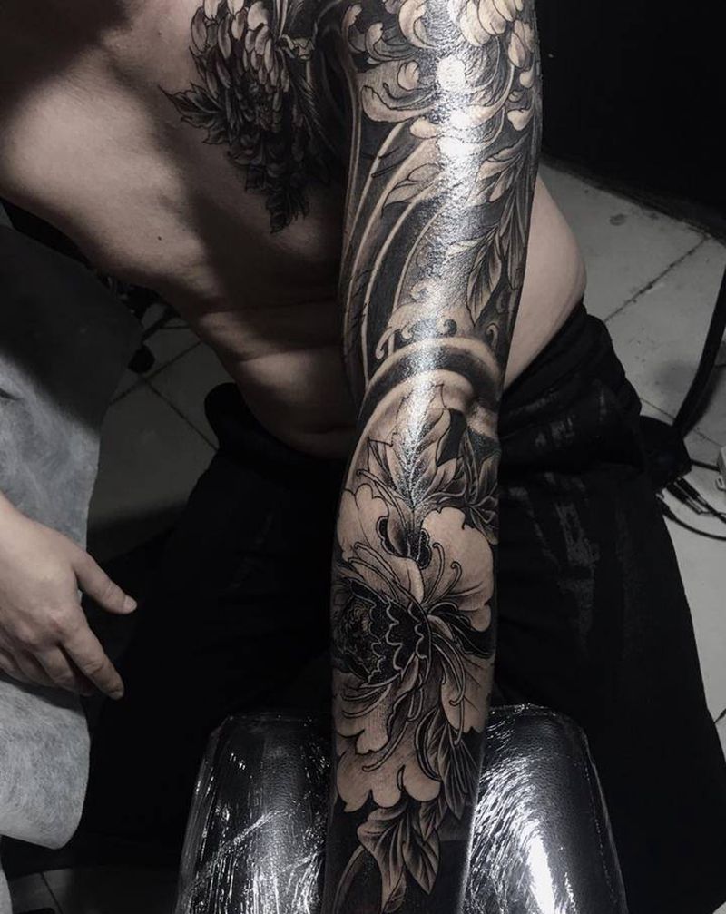 花臂纹身图片_手臂老传统纹身图案