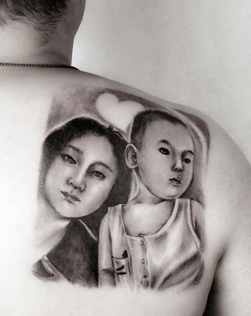 父爱如山  啊纹身图片_肩部欧美写实纹身图案