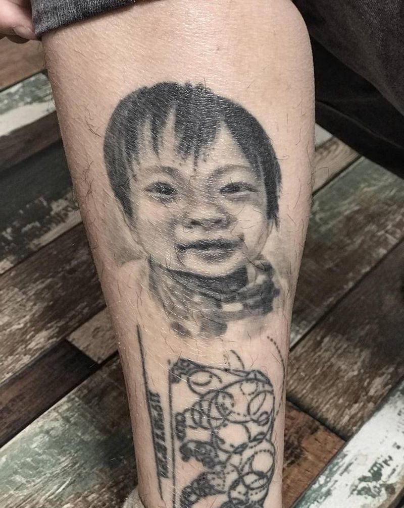 5年前的作品  来接图纹身图片_脚部欧美写实纹身图案