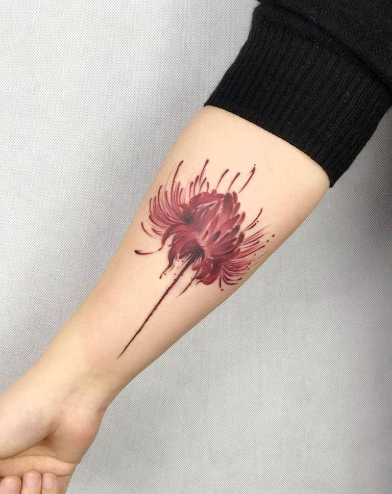 彼岸花纹身图片_手部水墨水彩纹身图案