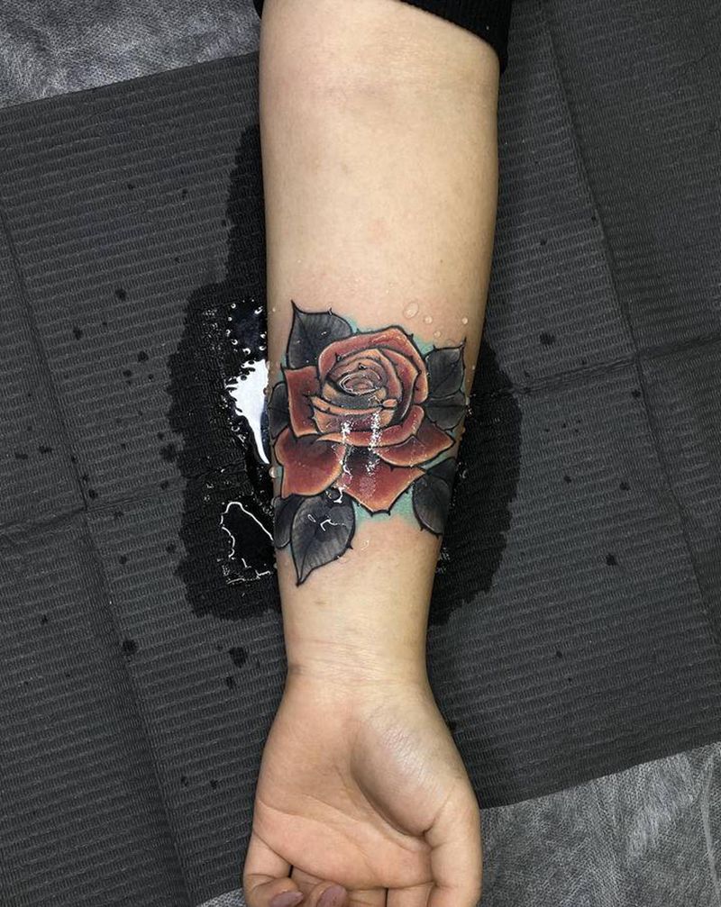 修改纹身图片_手部Old School纹身图案