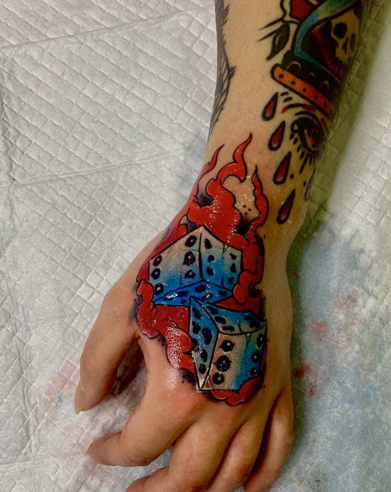 遮盖纹身图片_手部New School纹身图案