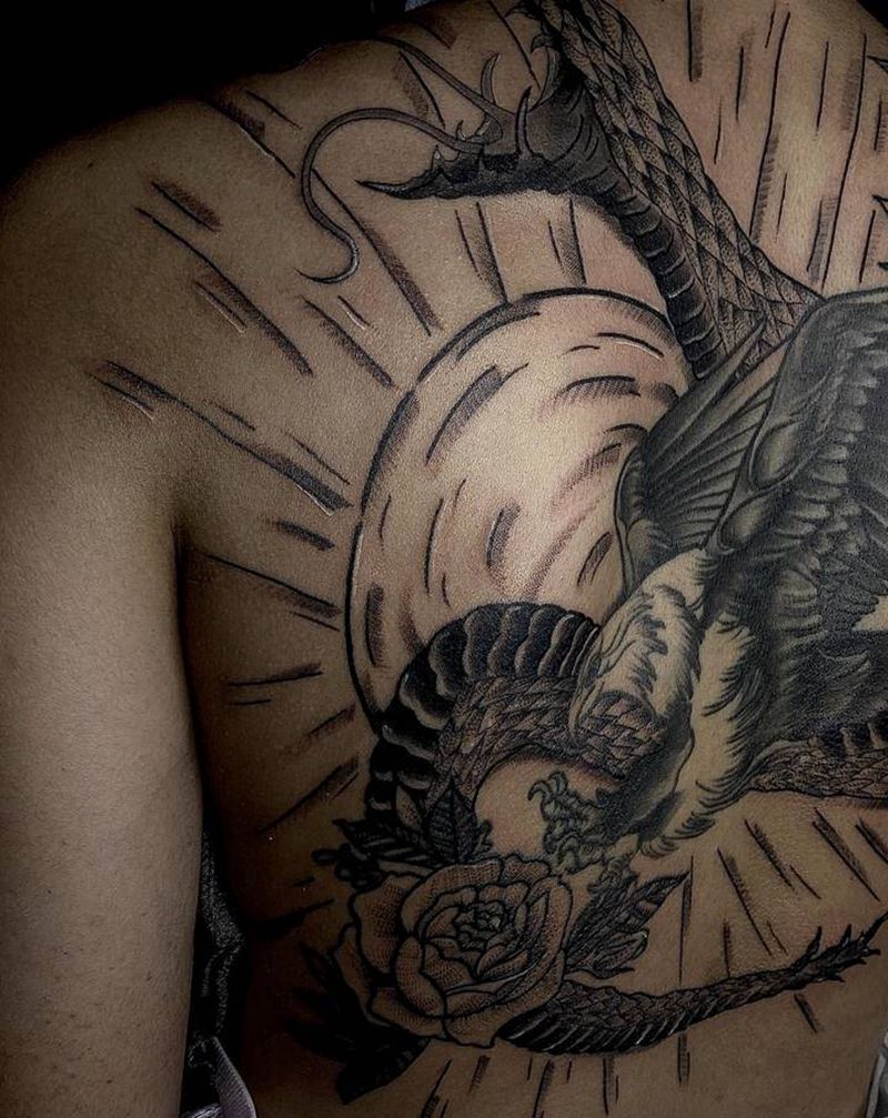 修改 添加纹身图片_背部纹身图案