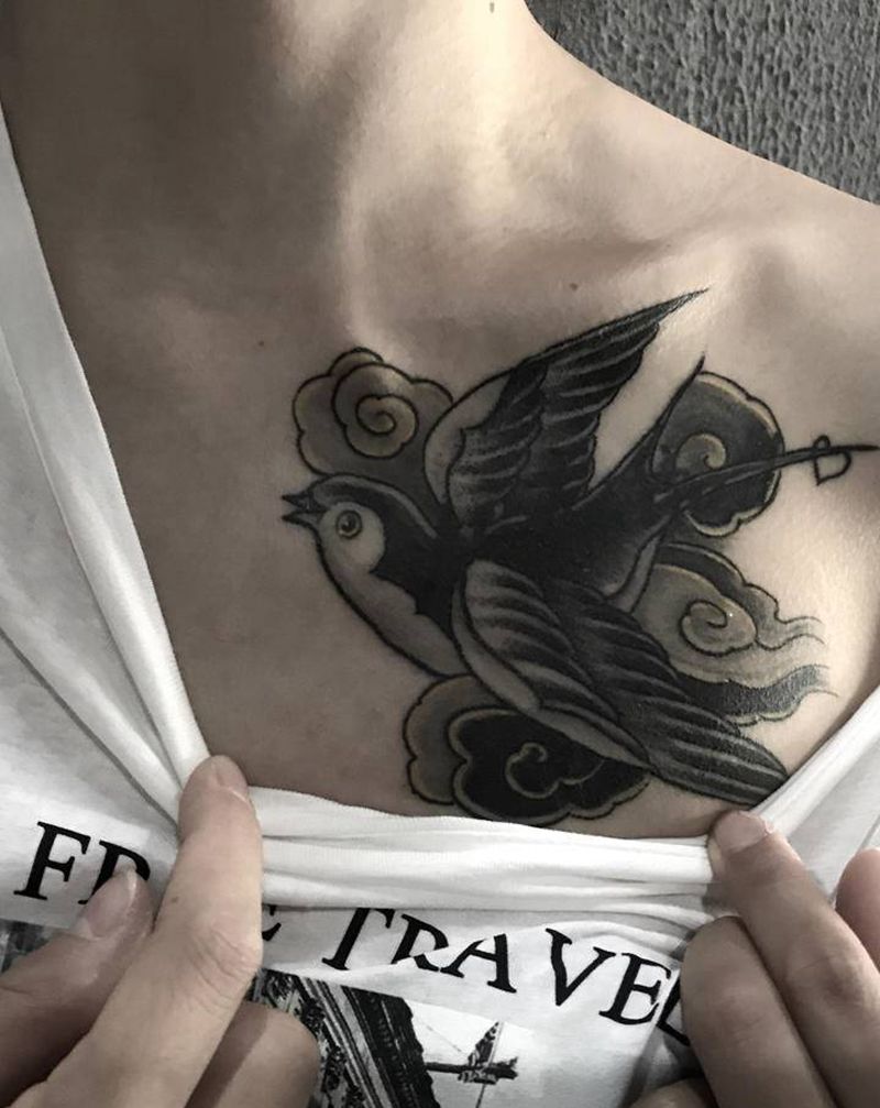 遮盖恢复后纹身图片_胸部老传统纹身图案