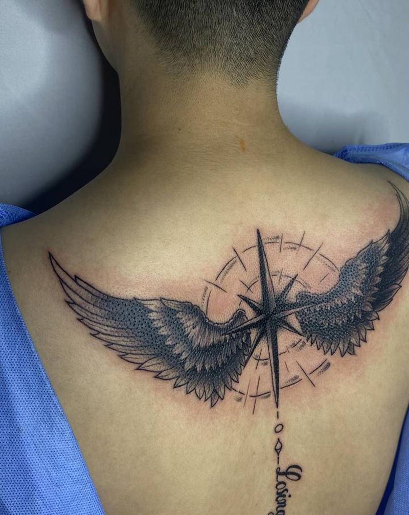 翅膀纹身图片_背部几何纹身图案