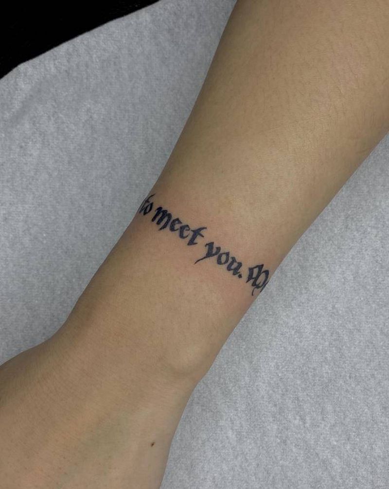 字母纹身图片_手臂纹身图案