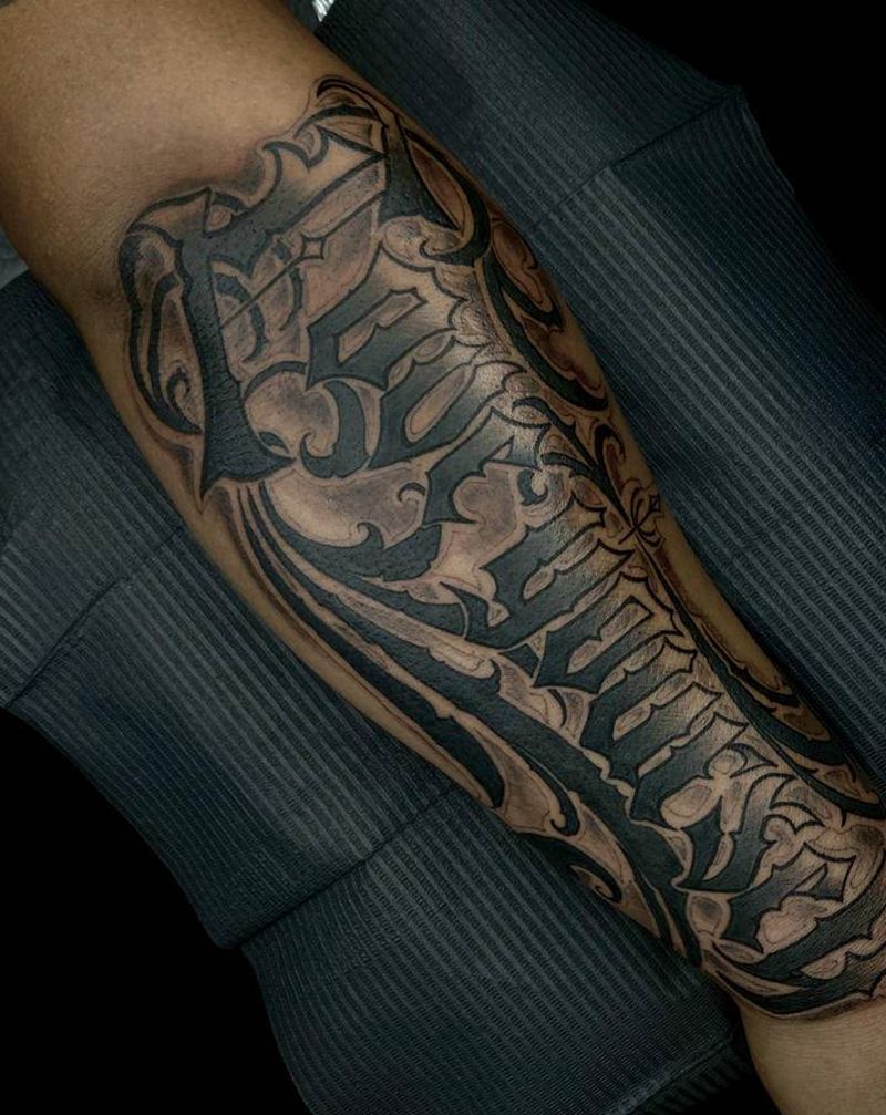 字纹身图片_手臂花体字纹身图案