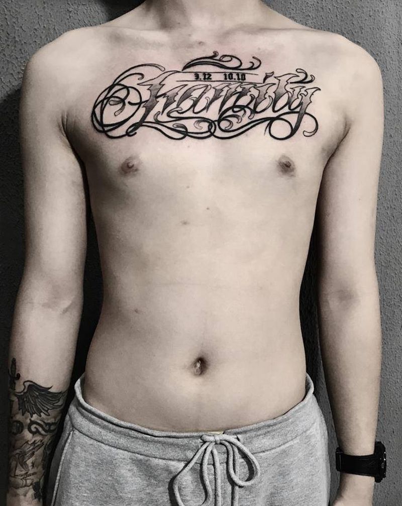 花体字纹身图片_胸部花体字纹身图案